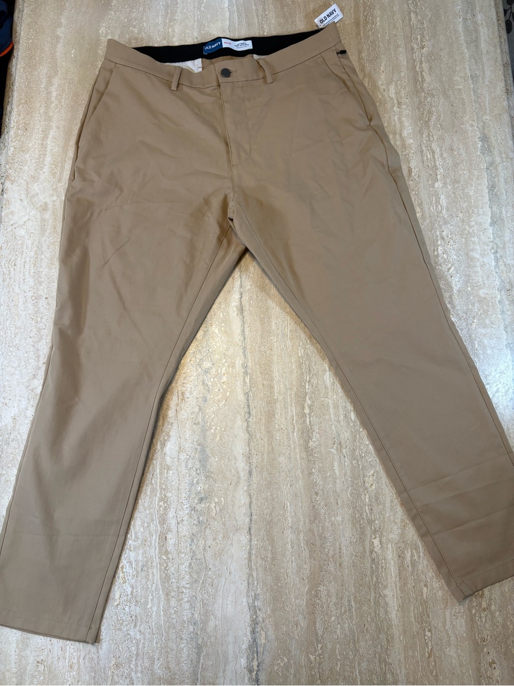 NWT Old Navy Mens 36x30 Ultimate Tech Athletic Chino Pants Khaki Beige